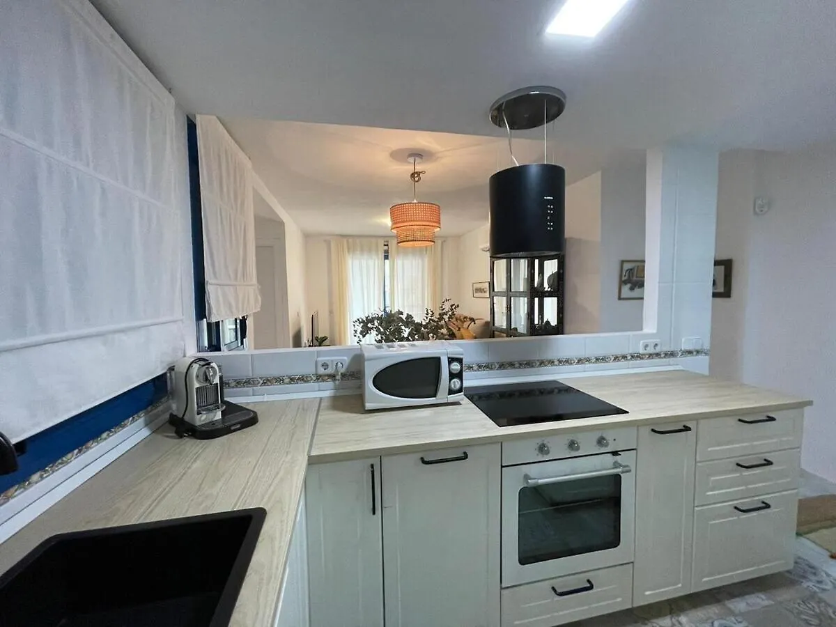 Calu Homes Cerca Playa De Huelin Malaga