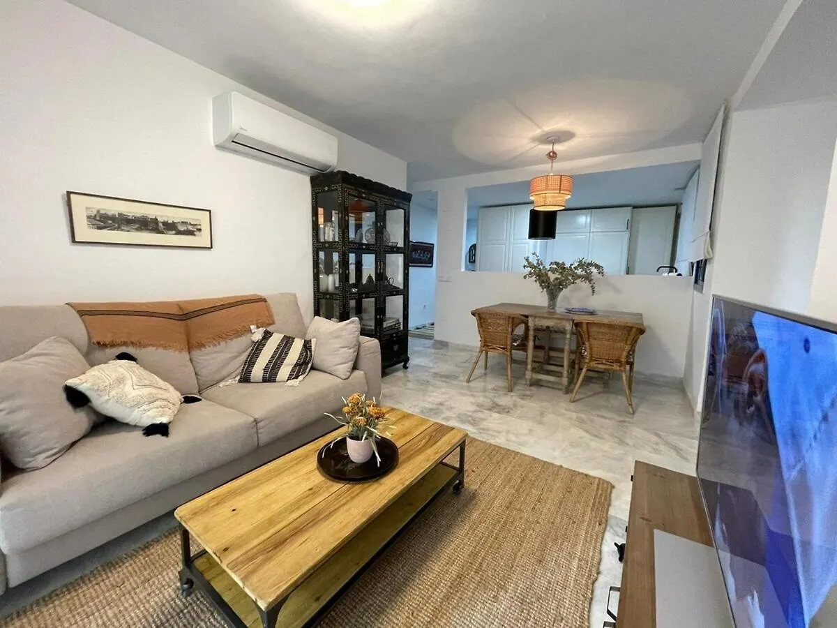 Apartment Calu Homes Cerca Playa De Huelin Malaga Spain
