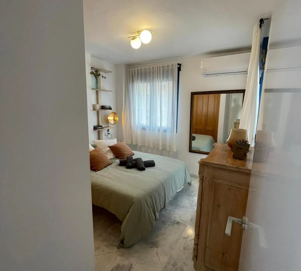 Calu Homes Cerca Playa De Huelin Μάλαγα